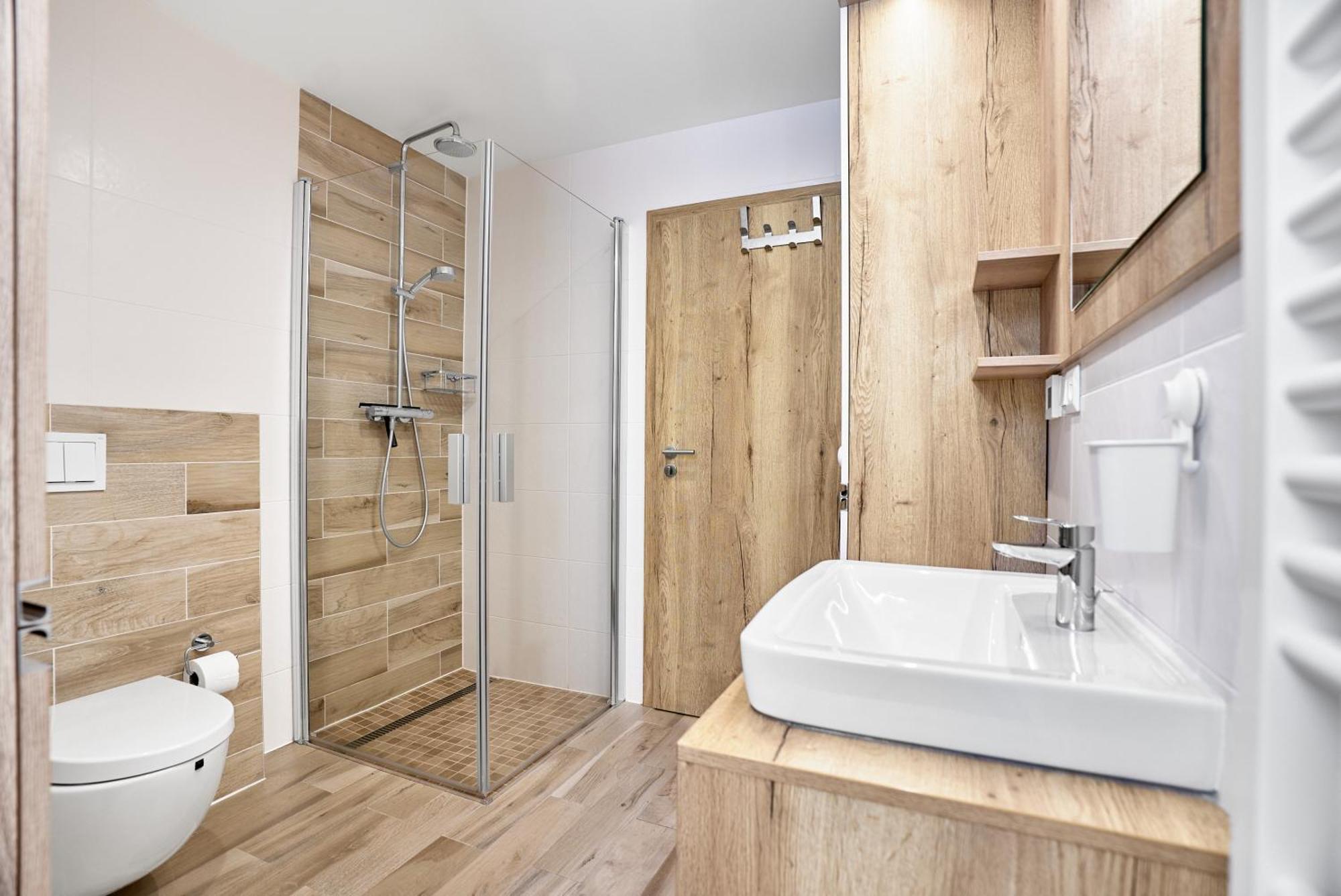 Moderně zařízený apartmán s garážovým stáním Loučná pod Klínovcem Exteriér fotografie
